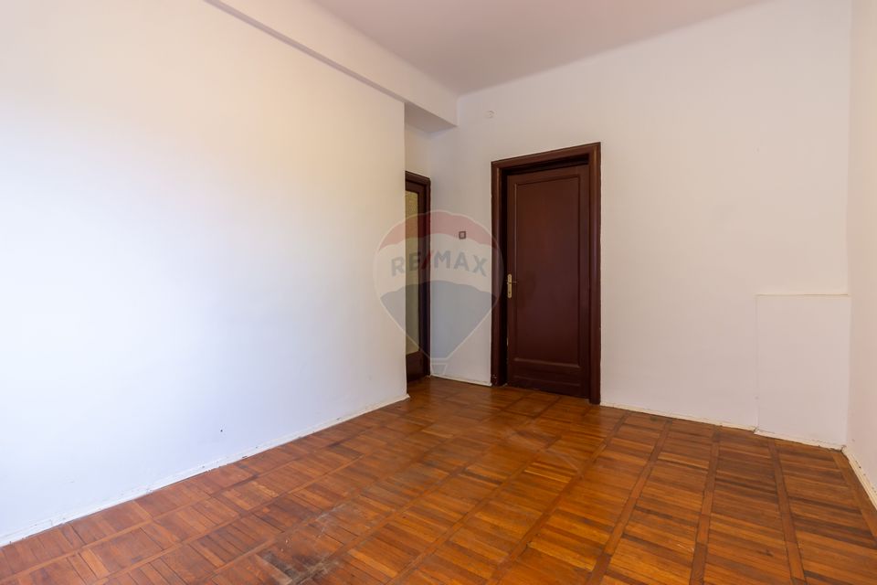 3 room Apartment for sale, Universitate area