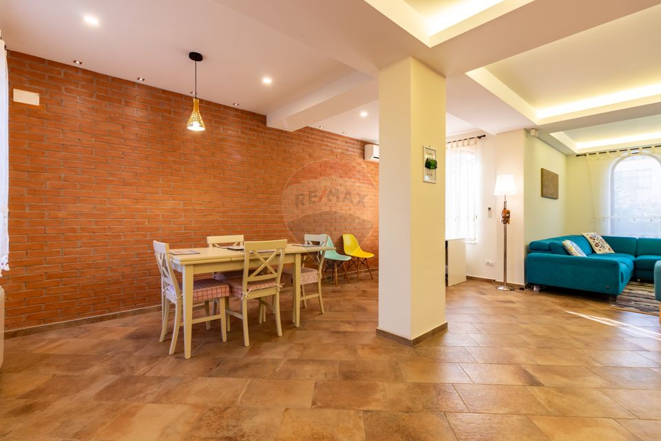 Vilă P+E+M cu 4 camere, 294 mp, Berceni/Ilfov