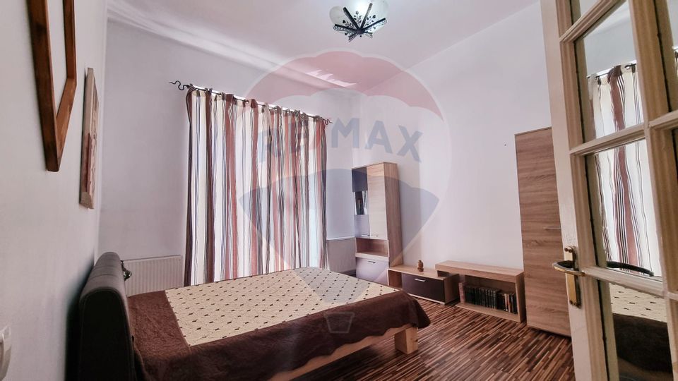 3 room Apartment for rent, P-ta Universitatii area