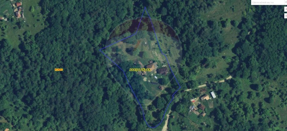 Vanzare casa  4 camere-microferma, cu panouri fotovoltaice