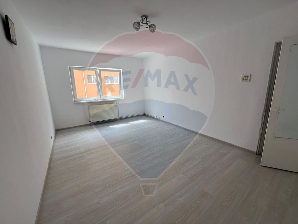 2 room Apartment for rent, Central area