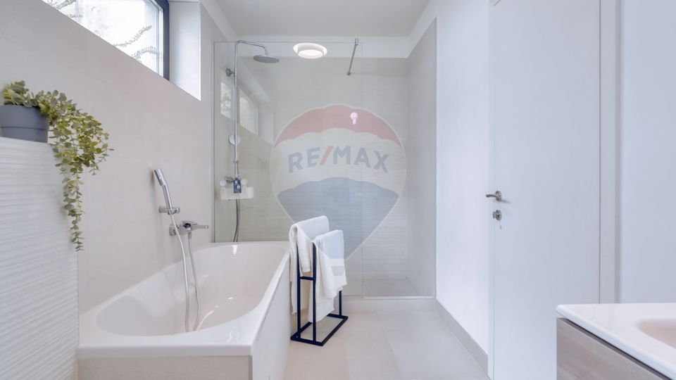 Apartament pe doua nivele, Calea Poienii, Brasov