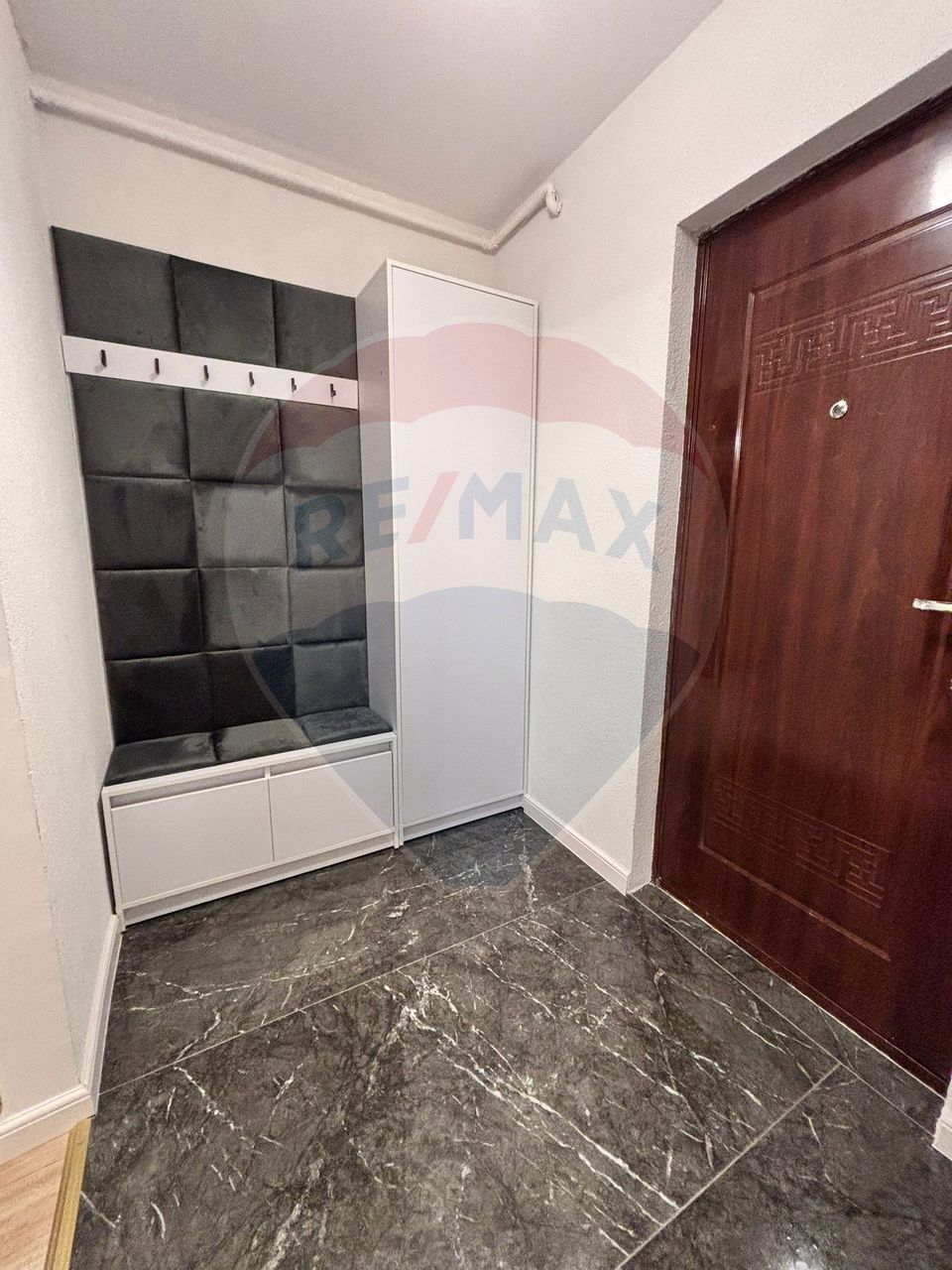 Apartament cu 1 camere de vânzare gata de inchiriat în zona DECEBAL