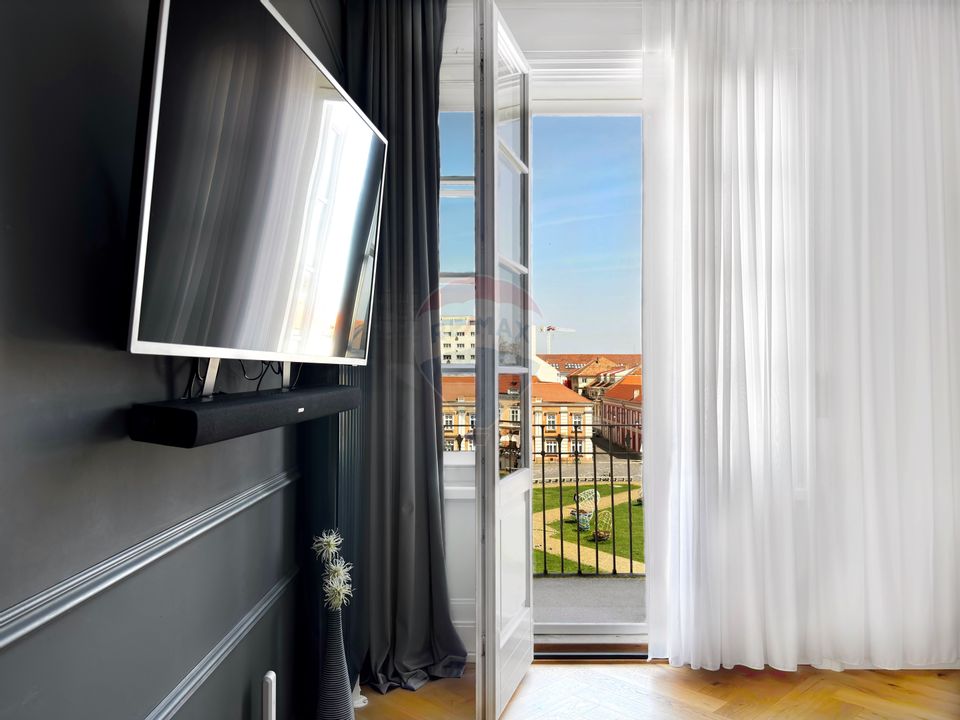 Vedere directă spre Piața Unirii, finisaje lux, apart. chirie, 97.6 mp