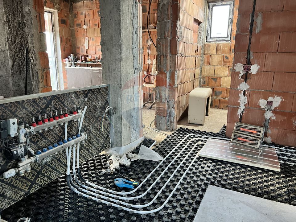 Casă / Vilă cu 3 camere de vânzare