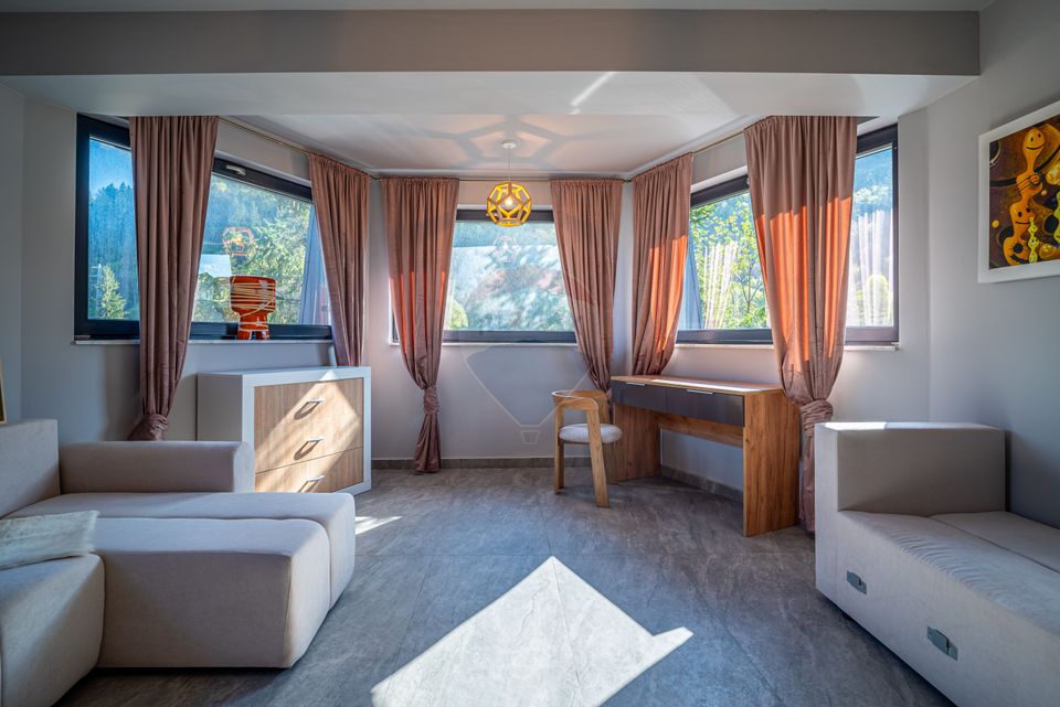 7 room House / Villa for sale, Central area