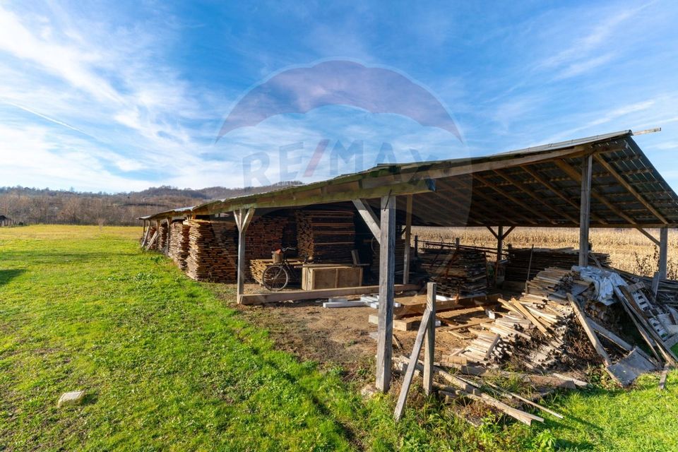 650sq.m Industrial Space for sale