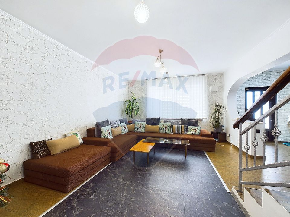 Casa de vanzare  |  6 camere  |  Copaceni