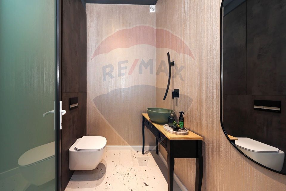 Cladire comerciala ultramoderna destinații multiple