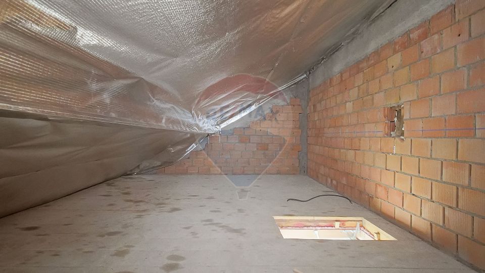 Casă Tip Duplex,  Săcele