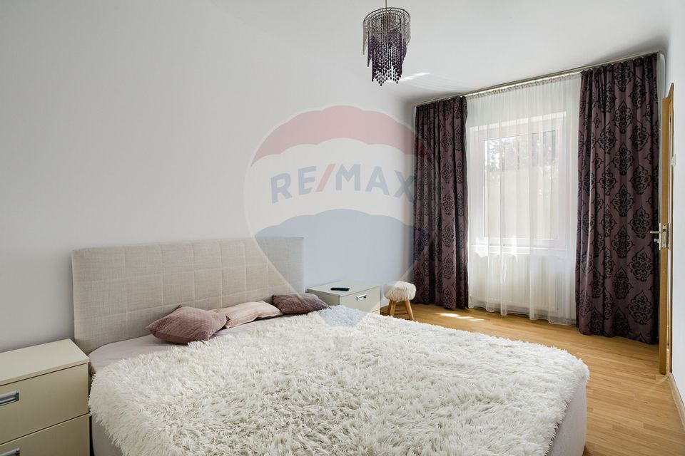 Apartament cu 2 camere de vânzare în zona Ultracentral