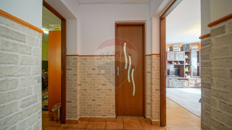 !VANDUT! Casă tipică pentru un stil de viață liniștit  Craiter, Brașov