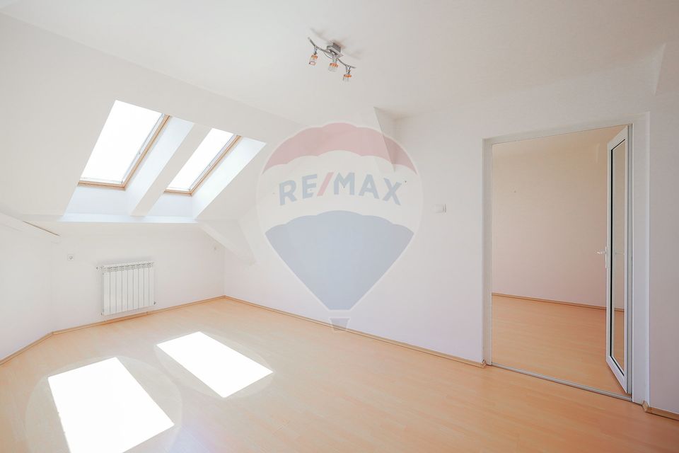 Spațiu comercial de 146 mp, Ultracentral, de Închiriat