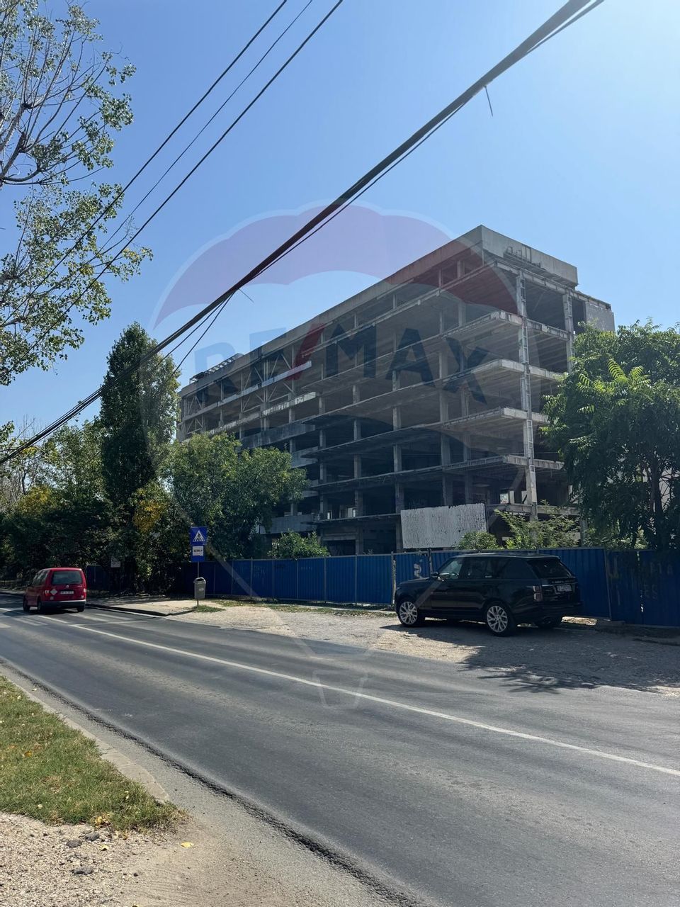 Land with building authorisation in the Metallurgiei area