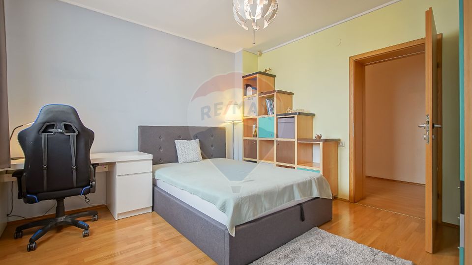 5 room House / Villa for sale, Stupini area