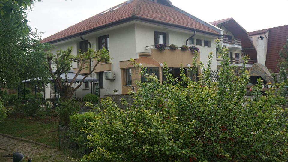 7 room House / Villa for sale
