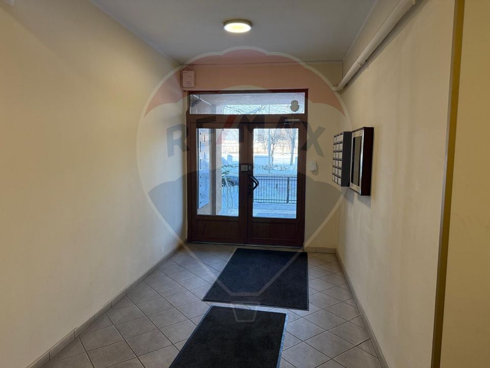INCHIRIERE Apartament cu 3 camere in zona Baneasa