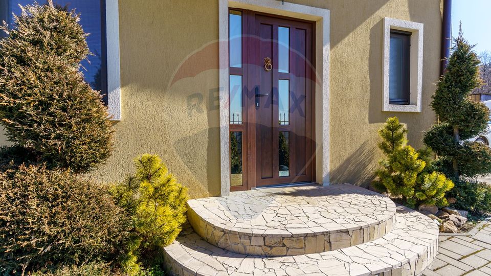 Casă / Vilă indiviuala cu panorama, Faget