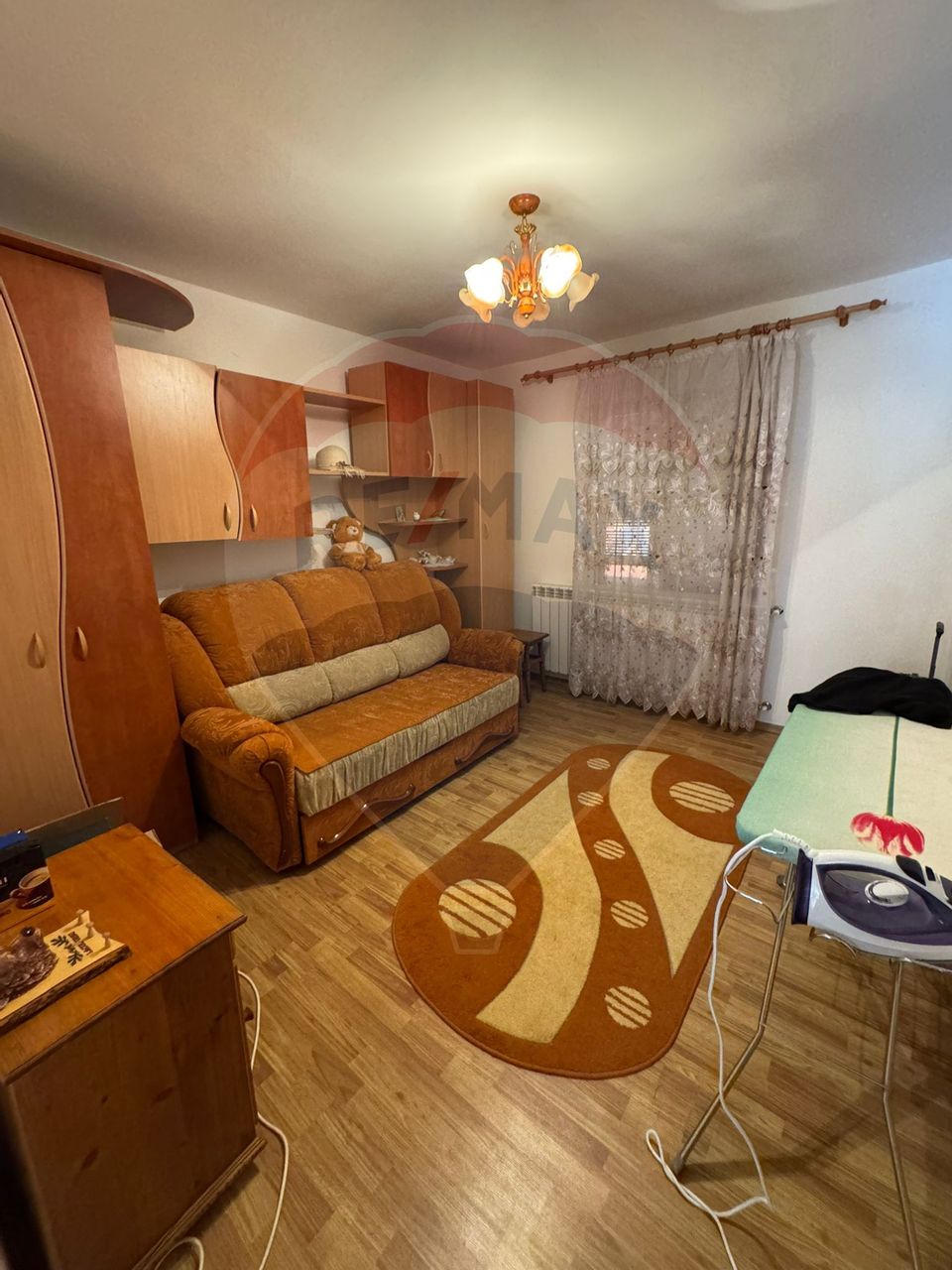 Casă / Vilă cu 6 camere in Bolotești, mobilată și utilată