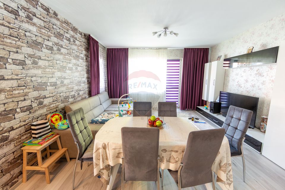 Apartament cu 3 camere, grădină proprie și parcare – Casa Nobel