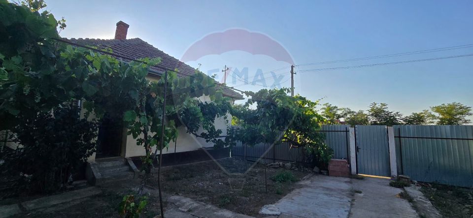 4 room House / Villa for sale