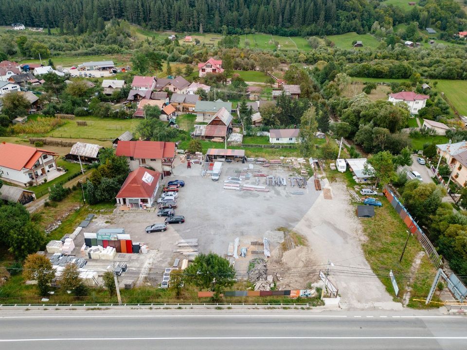 Teren 1,000mp Campulung Moldovenesc / Strada Principala langa partie