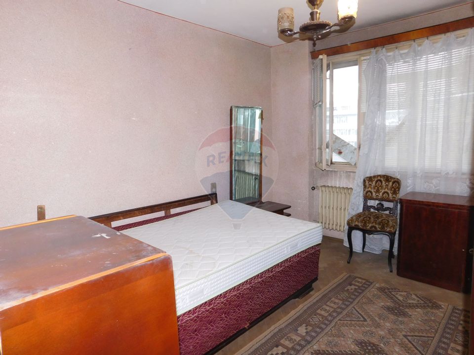 Apartment 2 rooms, rehabilitated block, 0% commission in Giulesti