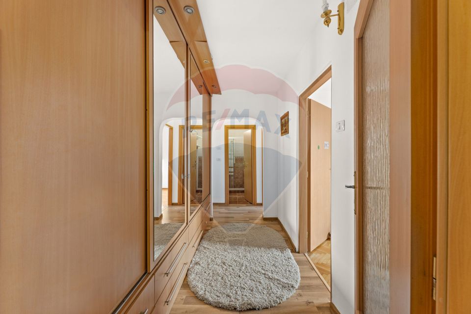 4 room Apartment for sale, Intim area