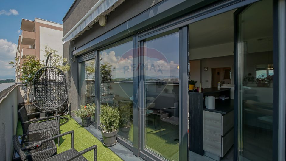 3 room Apartment for sale, Tractorul area