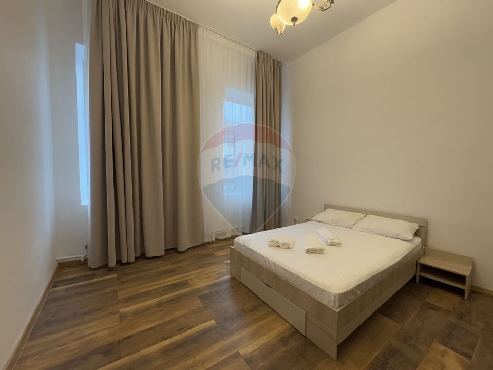 Apartament cu 2 camere de închiriat în zona Ultracentral