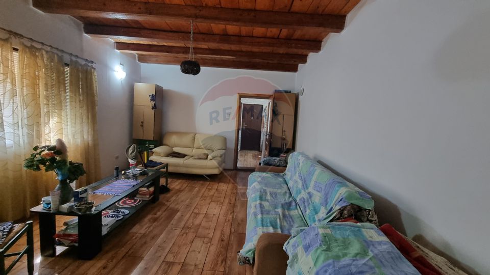 Holiday home / Villa for sale Lilieci, Ialomita