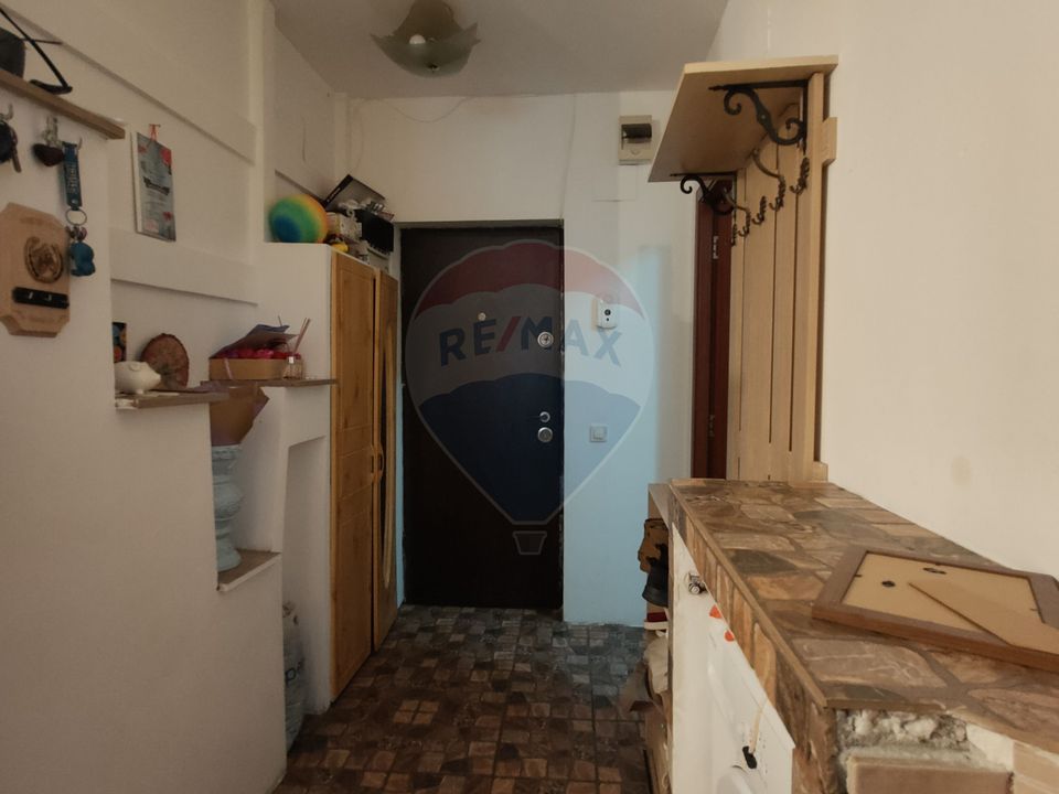 Apartament 2 camere Floresti