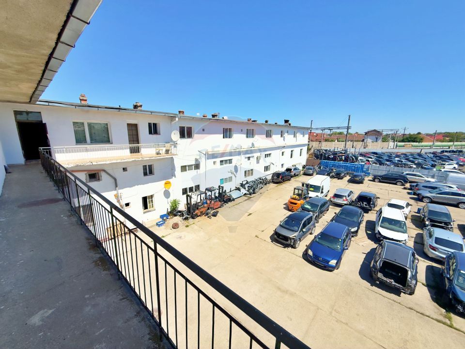 Clădire cu destinații multiple de vânzare în Arad