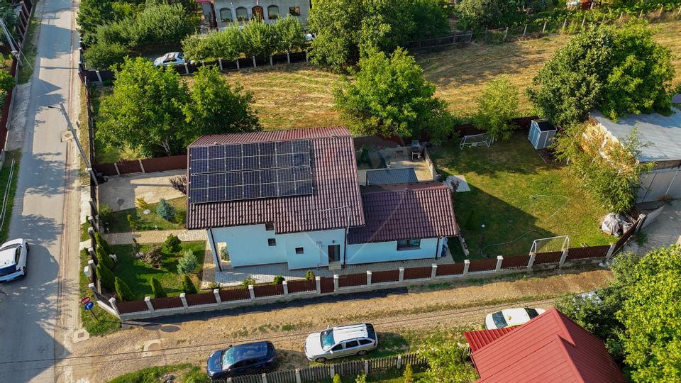 4 room House / Villa for sale