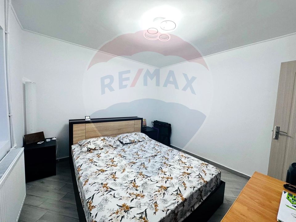 Casa Noua, Mobilata,Pod si Structura pentru Hala,Piscina-Sat Progresul