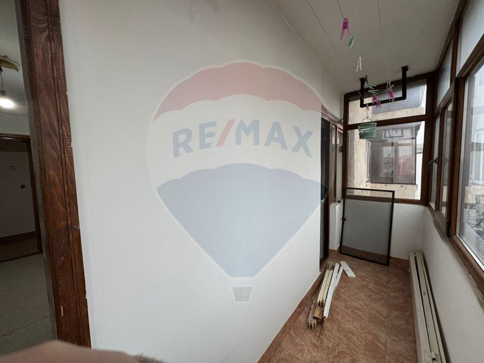 Apartament cu 2 camere  in zona Central