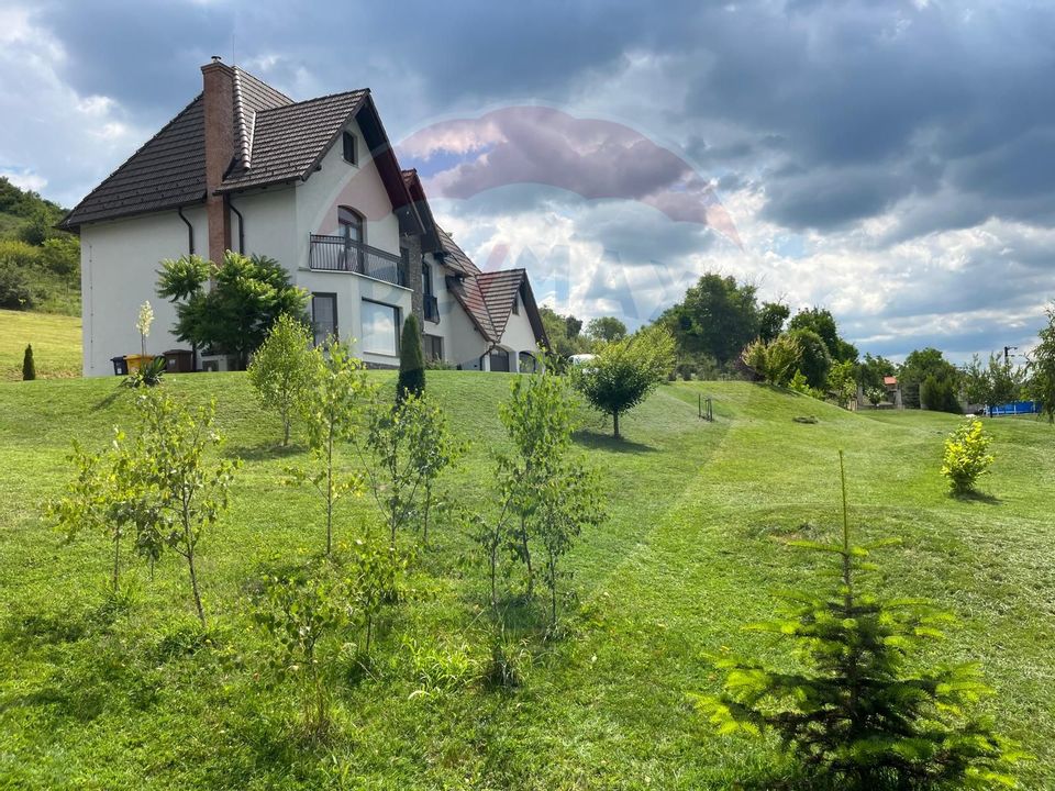 4 room House / Villa for sale, Central area