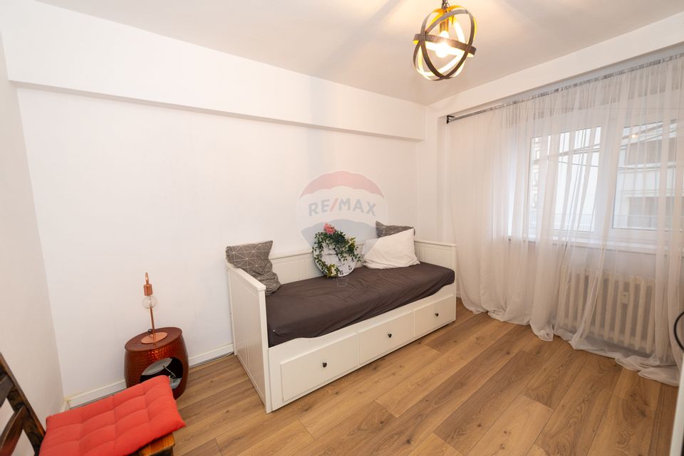 3 room apartment for rent, detached, Decebal