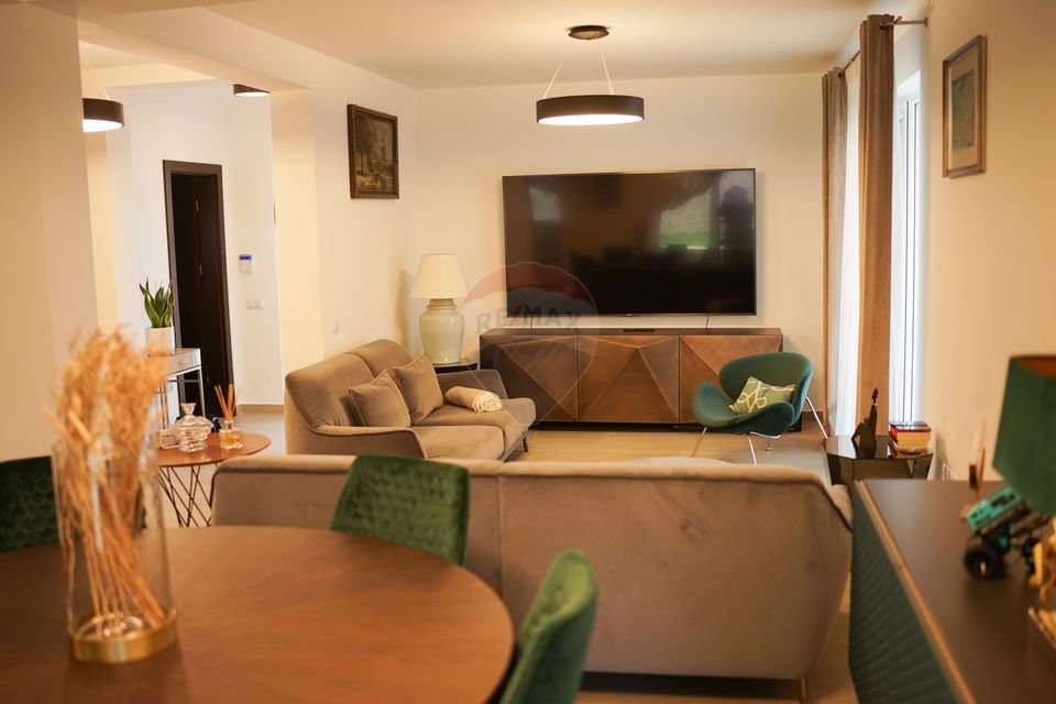 4 room House / Villa for sale