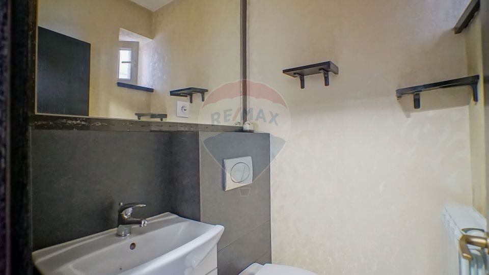 3 room Apartment for sale, Centrul Civic area