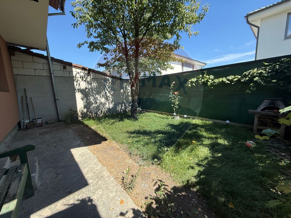 5 room House / Villa for sale