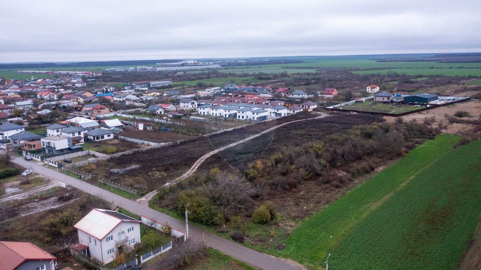 Vanzare teren intravilan 10.000mp Afumati - Strada Teiului