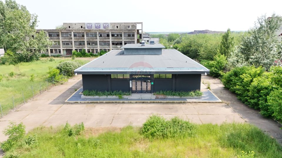 Hală industrială Clasa A, 895 mp + teren 2.880 mp, Ploiești