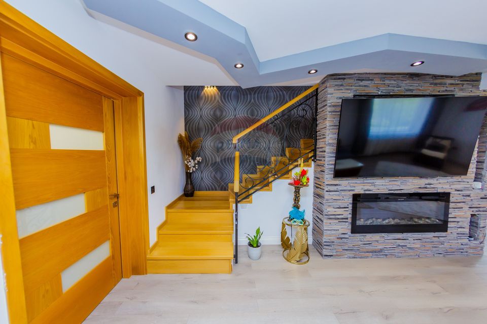 PROPRIETATE DEOSEBITA - Busag