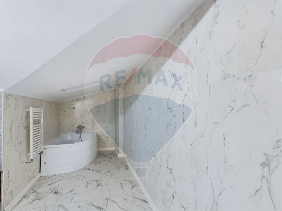 4 room House / Villa for sale, Eroii Revolutiei area