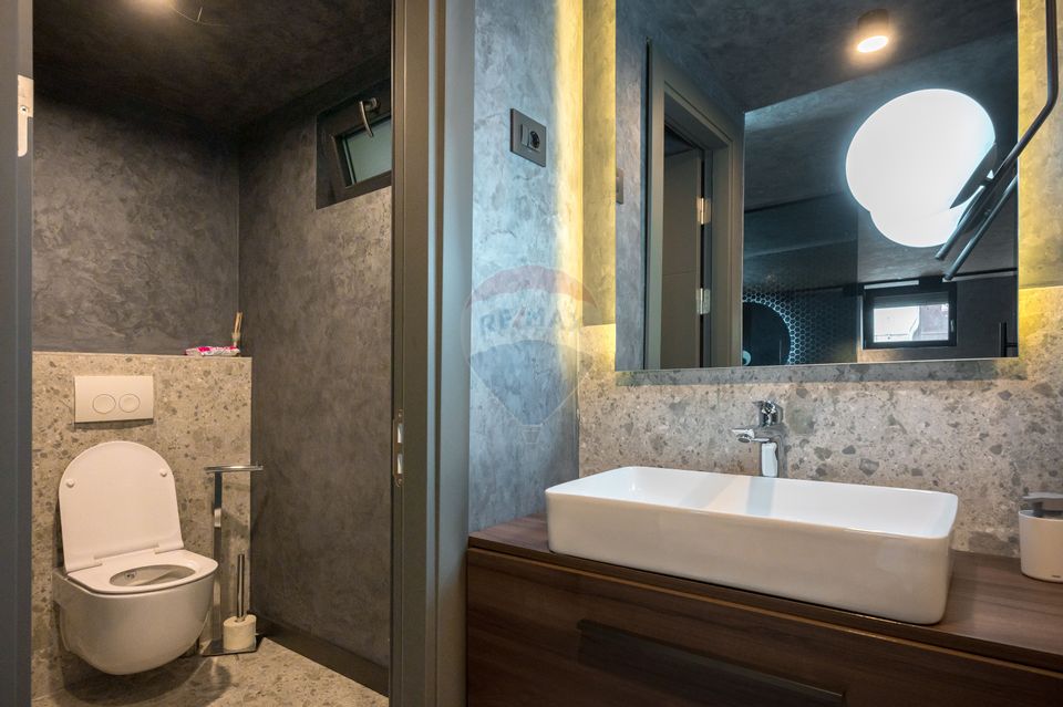 De vanzare! Studio boutique cu finisaje de lux, ultracentral, Brasov