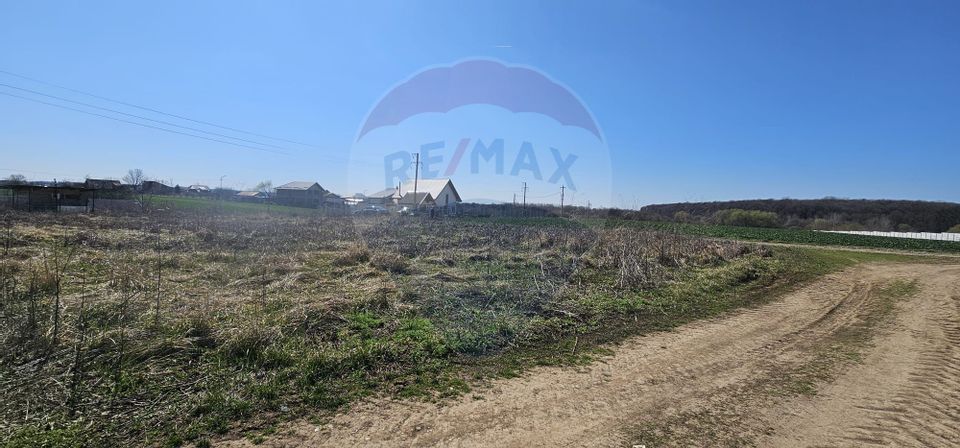 Land for sale 2,000sqm Izvorani Ciolpani Road Bucharest Ploiesti
