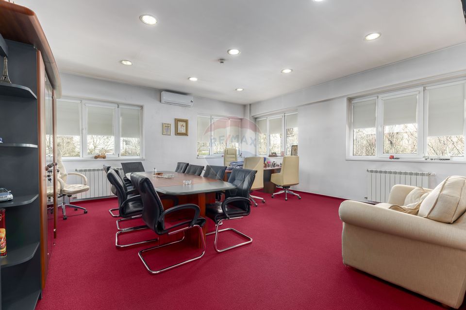 Spațiu Industrial & Comercial – 11735 mp, Hala 2900 mp, Birouri 727 mp