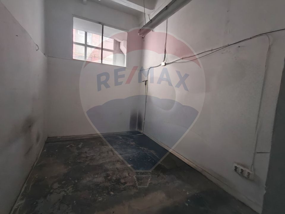 Spațiu depozitare sau productie de 235 mp de inchiriat zona Bulgaria