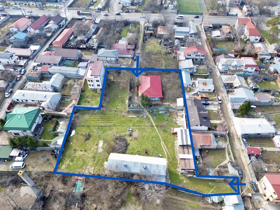 Casă + teren 3.495 mp- Bariera Traian - Pentru dezvoltare rezidențială